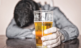 Viêm tụy cấp do rượu và những biến chứng đe dọa tính mạng