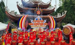 Chính thức khai hội chùa Hương năm 2023, nhiều điểm mới du khách cần lưu ý