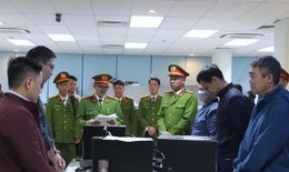 Nhiều c&#225;n bộ Cục Đăng kiểm Việt Nam bị bắt về tội nhận hối lộ