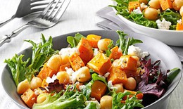 4 công thức salad giảm cân chống ngán trong dịp Tết