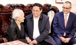 Thủ tướng Phạm Minh Ch&#237;nh thăm c&#225;c gia đ&#236;nh ch&#237;nh s&#225;ch tại Ph&#250; Y&#234;n