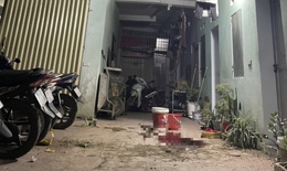Chồng đẩy vợ từ tầng 3 xuống s&#226;n dẫn đến tử vong 