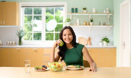 Bí quyết để sở hữu vóc dáng săn chắc, sức khỏe dẻo dai như hoa hậu H'Hen Niê