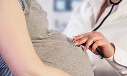 Em bị nhiễm HIV rồi, khi nào nên có thai?