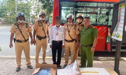 Khởi tố vụ án xe buýt vận chuyển hàng lậu