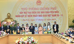 Thủ tướng: &#39;Th&#224;nh c&#244;ng của gi&#225;o dục kh&#244;ng phải nhồi kiến thức cho đầy m&#224; thắp l&#234;n ngọn lửa đam m&#234;&#39;