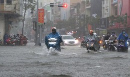 Miền Trung bước vào đợt mưa lớn