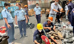 Tiêu hủy 24.400 sản phẩm kém chất lượng, hàng nhái trị giá gần 7 tỷ đồng
