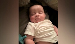 Cậu bé 4 tháng tuổi sống sót thần kỳ sau khi bị lốc xoáy cuốn khỏi nhà