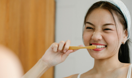 5 cách tẩy trắng răng tại nhà hiệu quả không gây mòn men răng