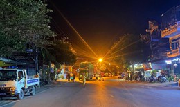Lạng lách đánh võng trên đường, 2 thanh niên tử vong dưới gầm ô tô