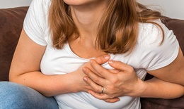 Mất ngủ, mối nguy hiểm đối với sức khỏe tim mạch ở phụ nữ mãn kinh