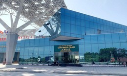 Được sử dụng hộ chiếu để du lịch biên giới từ cửa khẩu Bắc Luân 2, Móng Cái