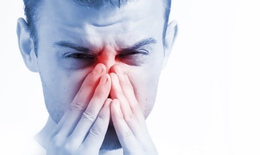 Những rủi ro tiềm ẩn khi dùng corticosteroid trị viêm mũi dị ứng
