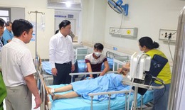 Tập trung thuốc men, thiết bị y tế cứu chữa nạn nhân vụ TNGT nghiêm trọng ở Quảng Nam