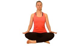 7 bài tập yoga làm giảm khó tiêu, đầy bụng