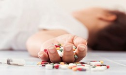 Uống 15 viên Paracetamol chữa đau đầu, thiếu niên nhập viện khẩn cấp
