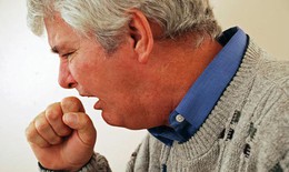 Nguyên nhân khiến người cao tuổi dễ bị viêm phổi