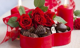 Tại sao hoa hồng và socola là món quà không thể thiếu trong ngày Valentine 14/2?