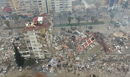 Chuy&#234;n gia ph&#226;n t&#237;ch nguy&#234;n nh&#226;n động đất g&#226;y thiệt hại lớn ở Thổ Nhĩ Kỳ