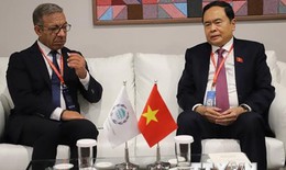 Phó Chủ tịch Quốc hội Trần Thanh Mẫn gặp lãnh đạo IPU và Quốc hội Lào