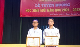 Hai anh em ruột ở Hà Tĩnh 'ẵm' giải Nhất, Nhì học sinh giỏi Quốc gia