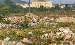 Khu quy hoạch Đại học Huế ngập ngụa trong rác thải