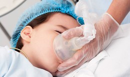 Bé gái 12 tuổi nguy kịch vì vi trùng lao xuất hiện ở phổi, bụng, cơ xương khớp