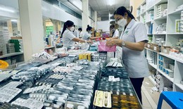 Chính phủ ban hành Nghị quyết tiếp tục thực hiện các giải pháp bảo đảm thuốc, trang thiết bị y tế