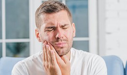 Dùng thuốc nào trị đau răng?