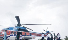 Điều trực thăng tìm thuyền viên mất tích trên vùng biển Bình Thuận