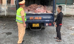 Xử phạt 30 triệu và buộc tiêu hủy 6 tạ cổ, cánh gà đông lạnh không rõ nguồn gốc xuất xứ