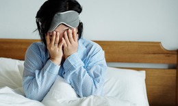 Phụ nữ nên làm gì khi thường xuyên bốc hoả, da sạm nám