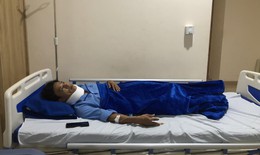 Tài xế bị nhóm công nhân sửa đường hành hung phải nhập viện