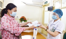 Hà Nội đẩy mạnh triển khai khám, chữa bệnh BHYT bằng CCCD gắn chíp, ứng dụng VneID
