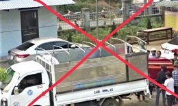 T&#224;i xế chở quan t&#224;i, v&#242;ng hoa tới trụ sở UBND x&#227; để đ&#242;i bồi thường