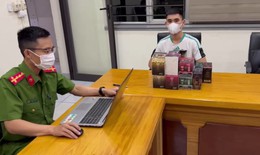 Liên tiếp phát hiện nhiều vụ vận chuyển thuốc lá điện tử