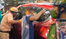 Thông tin mới nhất vụ cô gái vượt đèn đỏ, làm náo loạn khu phố ở Hải Phòng