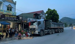 Vụ xe máy va chạm với xe đầu kéo: Nạn nhân tử vong là 2 mẹ con