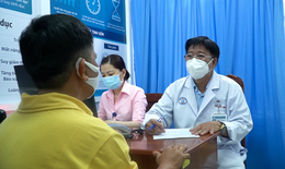 Điều trị thành công cho bệnh nhân lưỡng giới thật đầu tiên tại Việt Nam bị ung thư tinh hoàn ẩn 