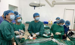 Bệnh viện Nội tiết Nghệ An tiên phong phẫu thuật nội soi tuyến giáp qua đường miệng
