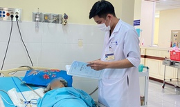 Sỏi ống mật gây viêm tụy, viêm mật ở cụ bà 86 tuổi