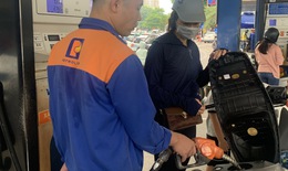 Giá xăng dầu hôm nay (11/7): Giá xăng E5 RON92 giảm 51 đồng/lít, xăng RON95 tăng 69 đồng/lít