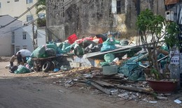 Nguy cơ cháy nổ từ các cơ sở thu mua phế liệu giữa khu dân cư