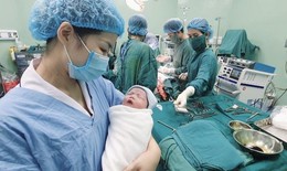Thầy thuốc hiến máu cứu sản phụ giảm tiểu cầu vô căn