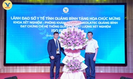 MEDLATEC Quảng B&#236;nh nhận Bằng khen của UBND tỉnh