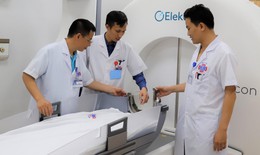 Đau đầu, ch&#243;ng mặt, đi kh&#225;m nam thanh ni&#234;n ph&#225;t hiện khối u m&#225;u tại n&#227;o