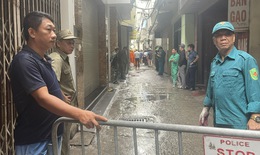 Khoảng 40 người thương vong trong vụ ch&#225;y chung cư mini ở H&#224; Nội