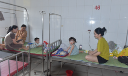 Nhiều trẻ mầm non nhập viện nghi bị ngộ độc