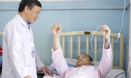 Nam thanh niên 21 tuổi phát hiện u não khổng lồ sau cơn nhức đầu